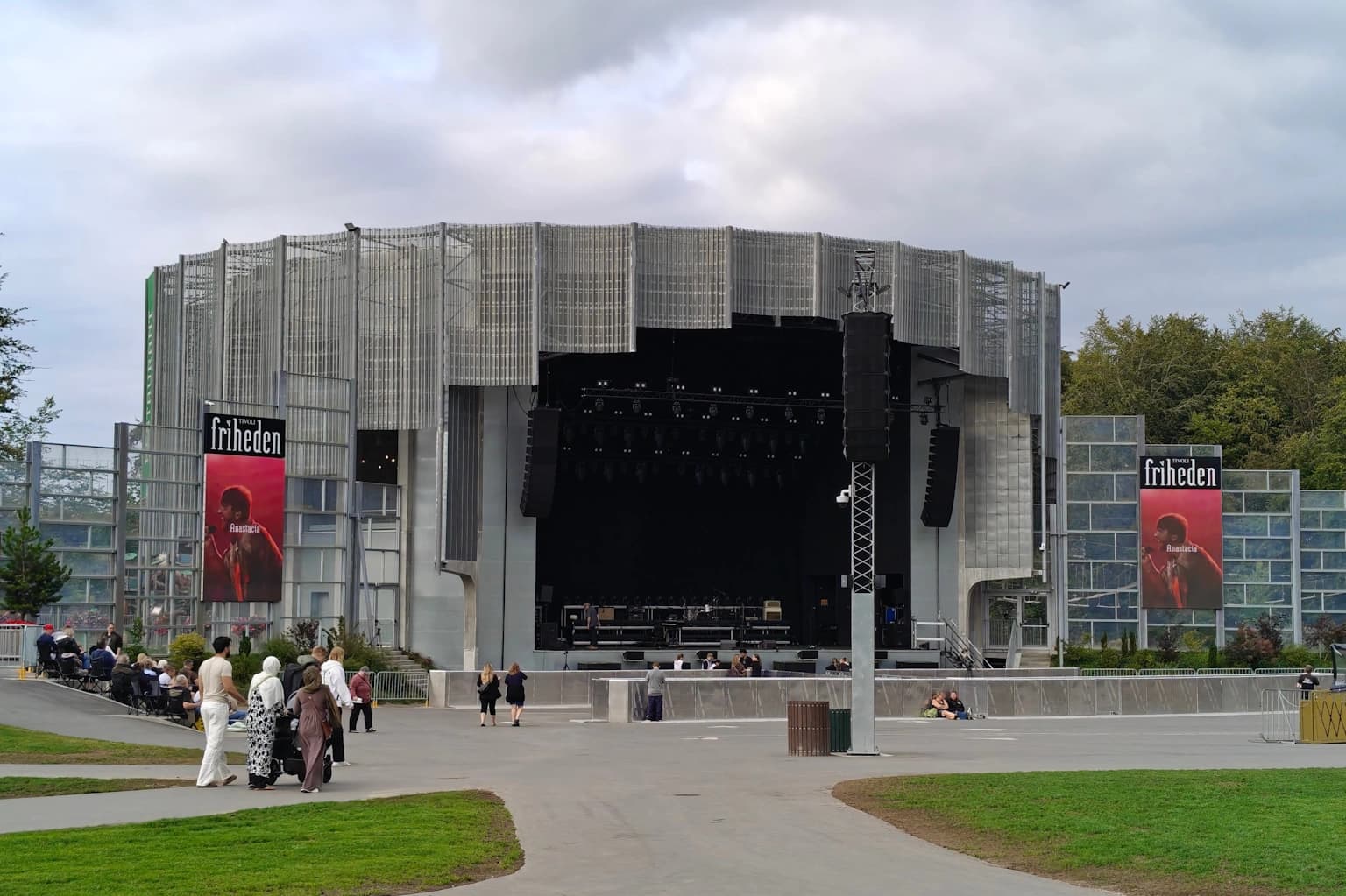 Fed Fredag-scenen i Tivoli Friheden i Aarhus