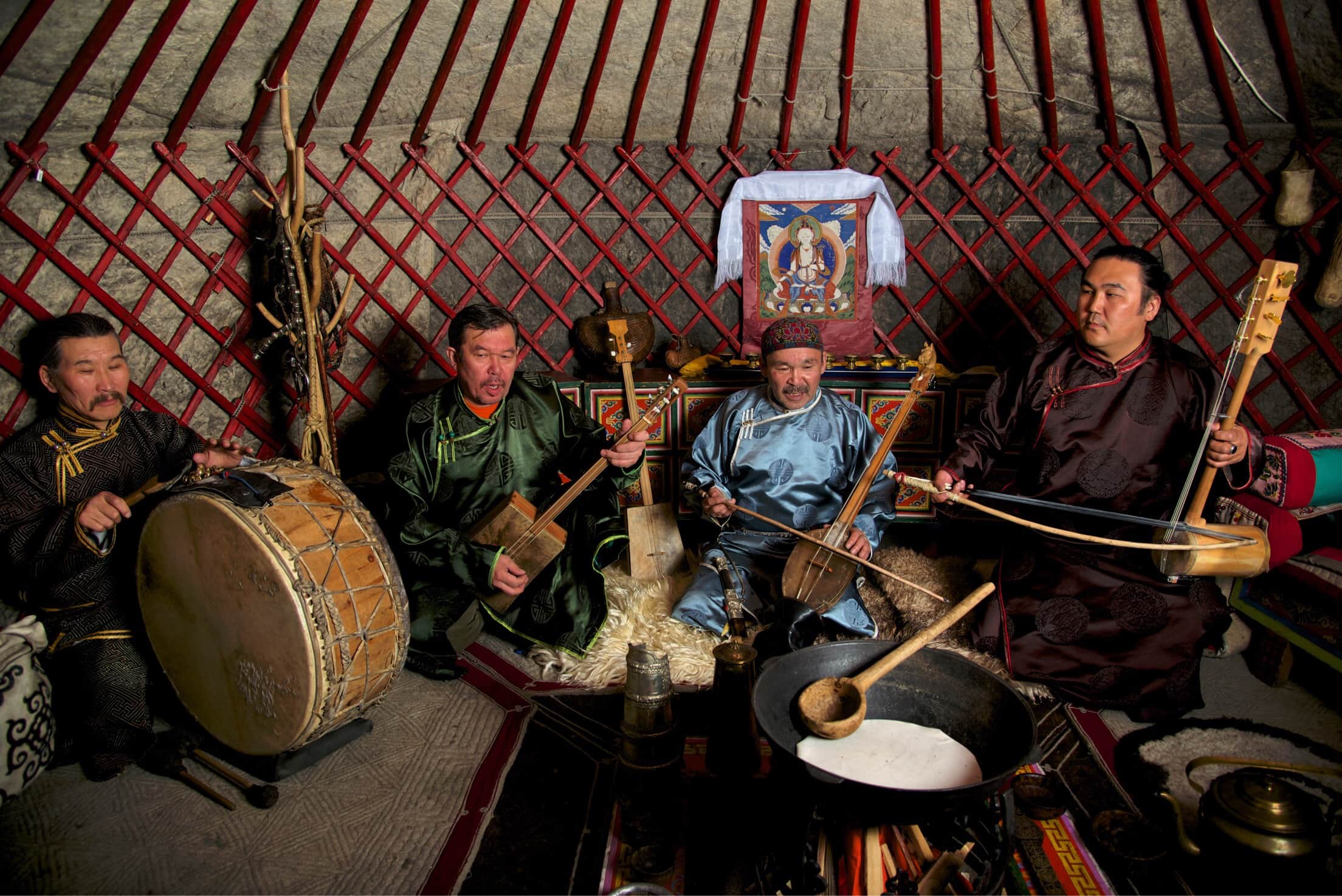 HUUN-HUUR-TU – koncert på Turkis i Aarhus